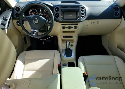 2015 Volkswagen Tiguan S from USA, damaged, VIN WVGAV7AX3FW514811